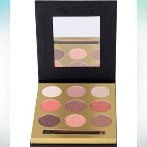 BE Denno Eyeshadow Palette